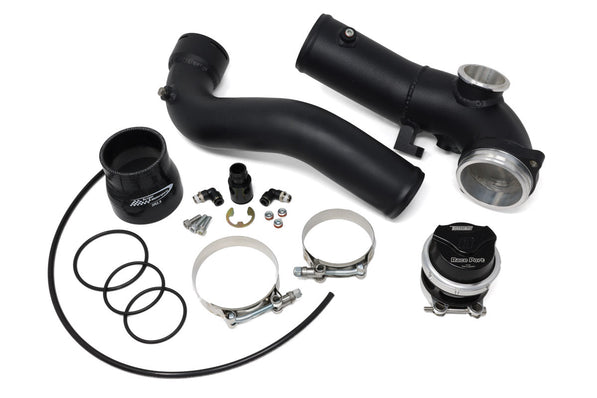BMW Supra B58TU blow off valve charge pipe installed view